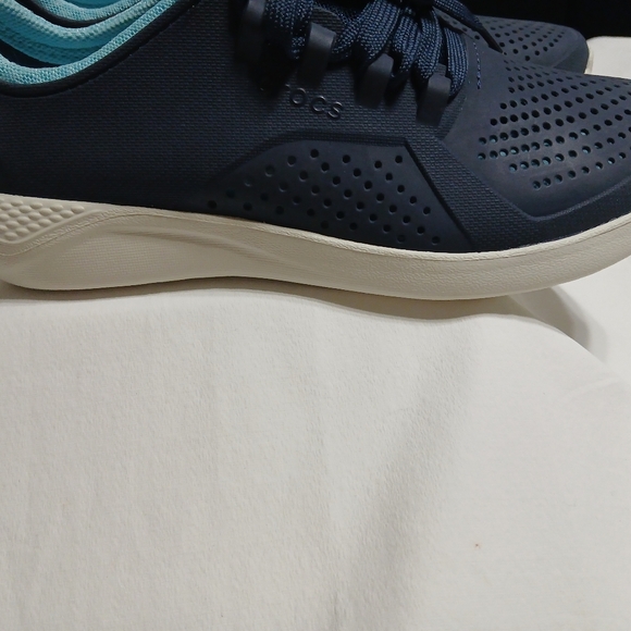 Crocs Stylish Navy Women's Sneakers - Picture 11 of 16
